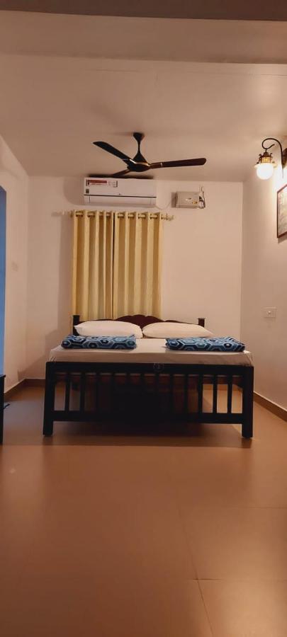 Seaside Homestay Thiruvananthapuram Værelse billede